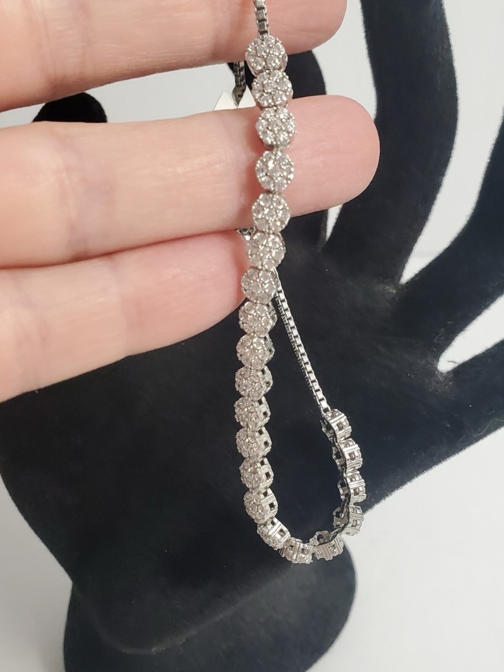 🆕 ☀️Banana Republic☀️ Silver-Tone Pave Crystal Tennis Bracelet